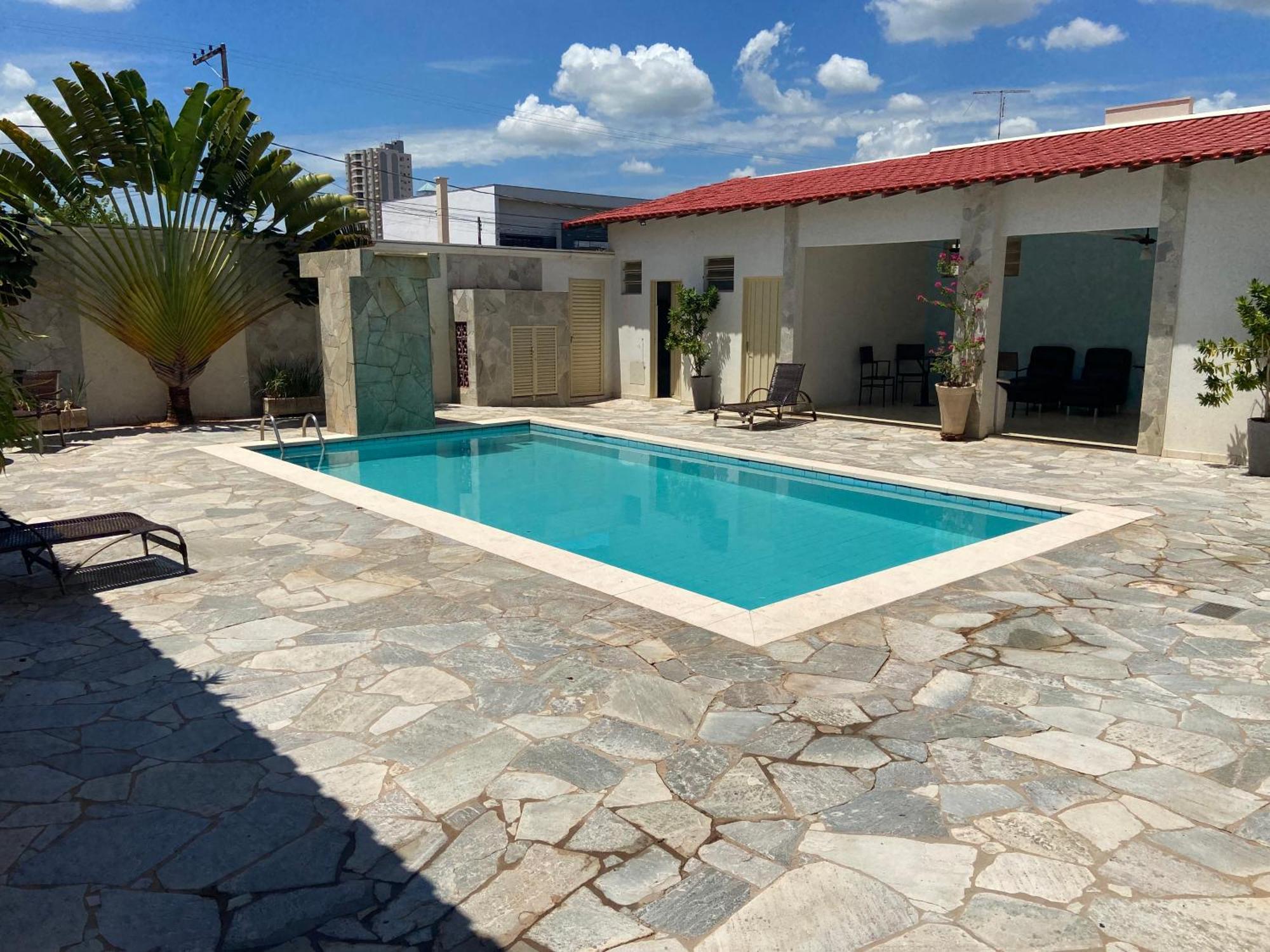 Hotel Perola Verde